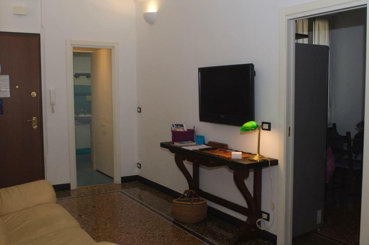 Perdiana House Apartamento Génova Exterior foto